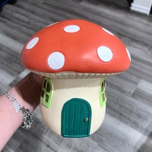 Target Bullseye’s Playground Mushroom House 🍄